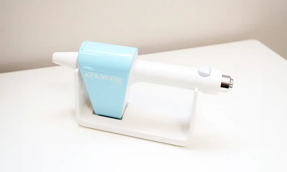 大人と同様に無痛治療を心がけます